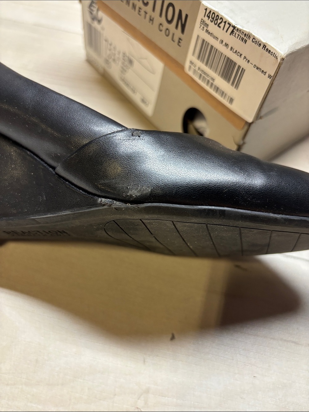 Reaction Kenneth Cole Black Pointed Wedge Pumps #533 - Picture 3 of 3
